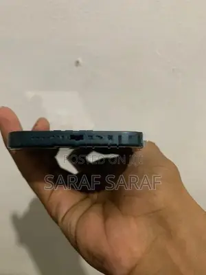 Apple iPhone 13 (Used)