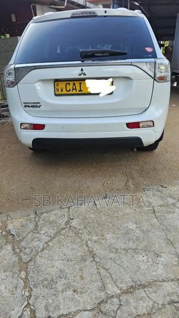 Mitsubishi Outlander 2015