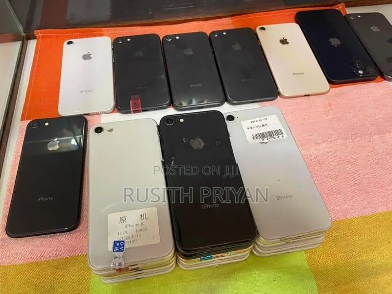 Apple iPhone 8 (Used)