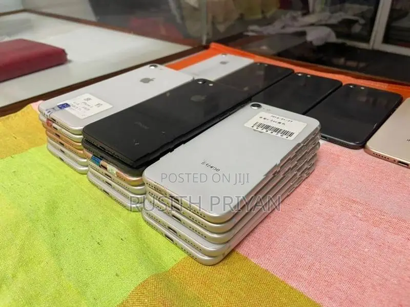 Apple iPhone 8 (Used)