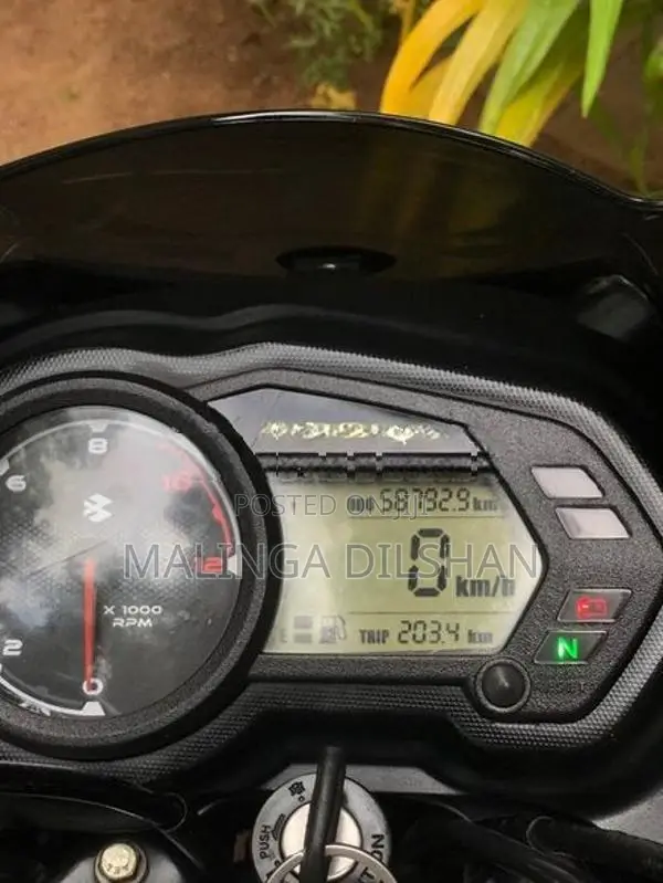 Bajaj Discover 2018