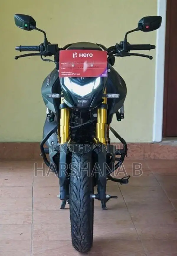 Hero Hunk 160R 4V 2025