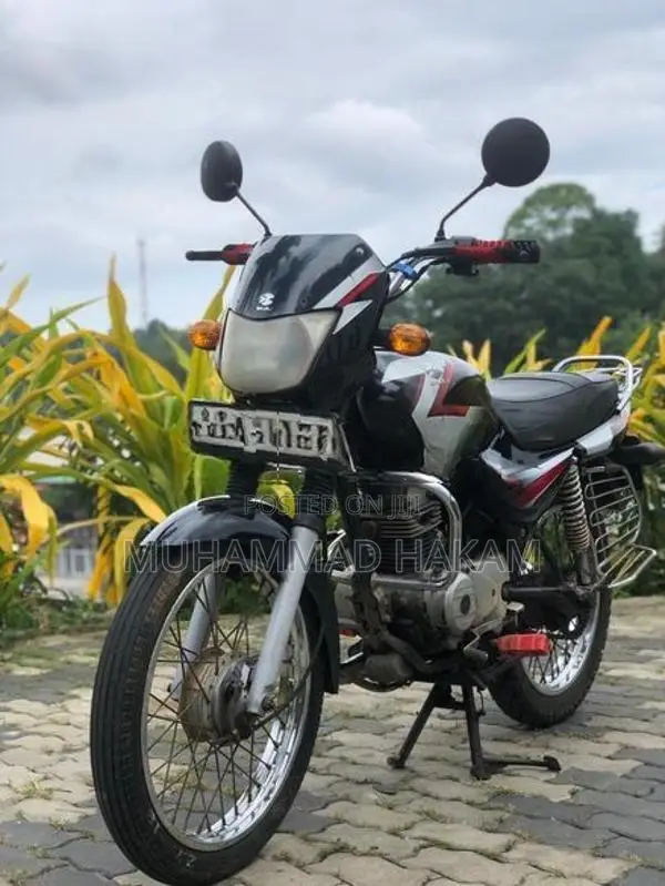 Bajaj CT100 2006
