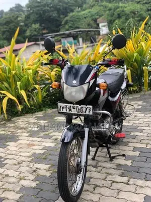 Bajaj CT100 2006