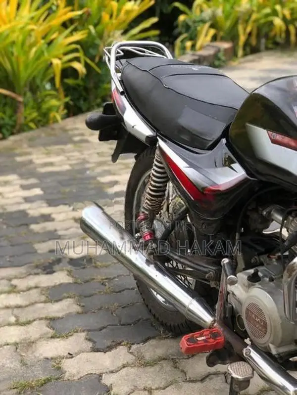 Bajaj CT100 2006