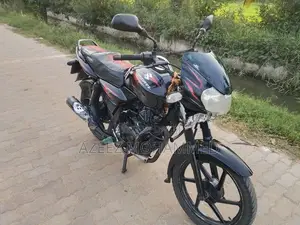 Bajaj Discover 2008