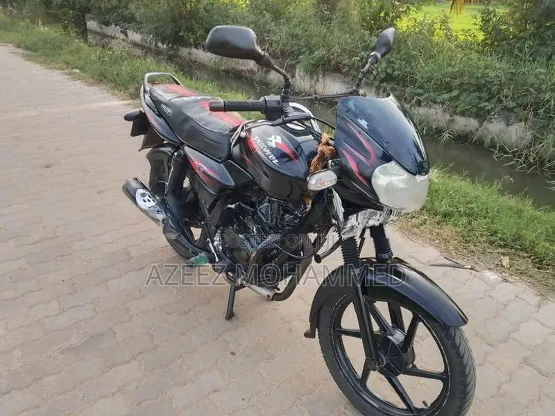 Bajaj Discover 2008