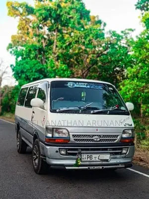 Toyota Dolphin 2008