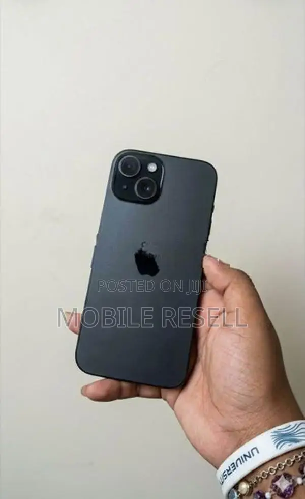 Apple iPhone 15 (Used)