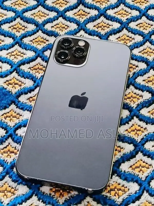 Apple iPhone 12 Pro (Used)