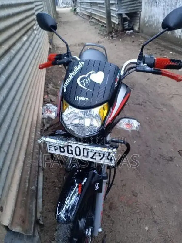 Hero HF Deluxe 2017