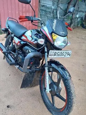 Hero HF Deluxe 2017