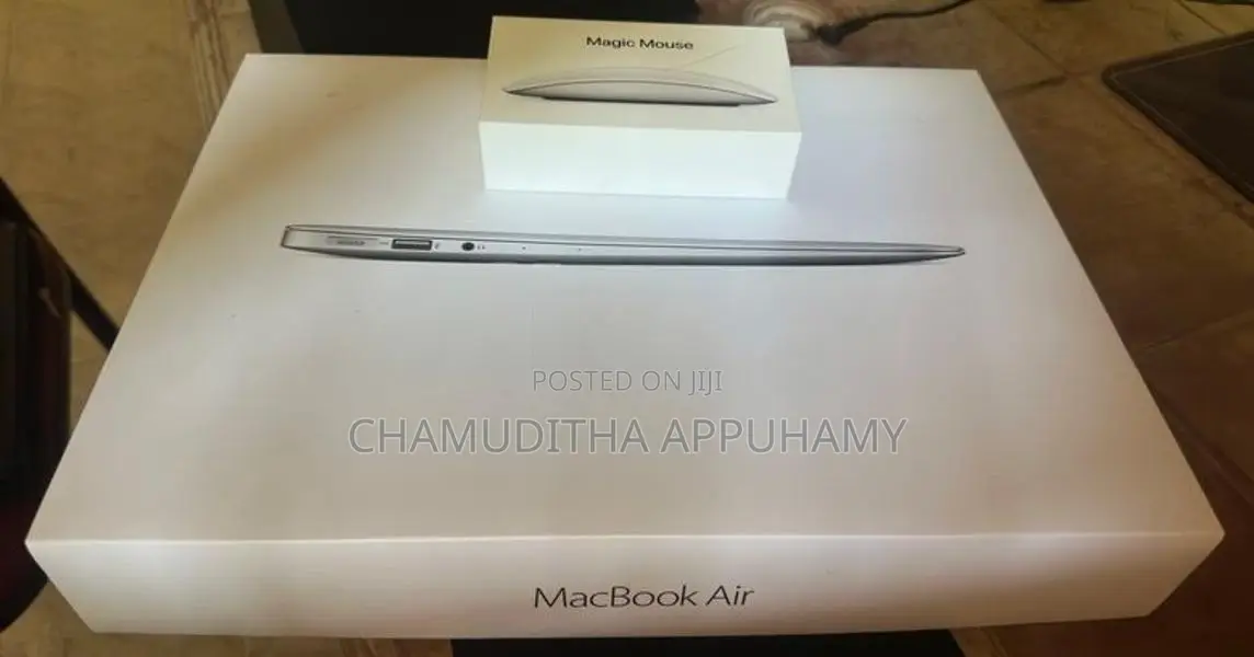 Apple MacBook Air Magic Mouse Combo