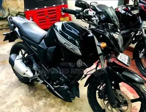 Yamaha FZ S 2015