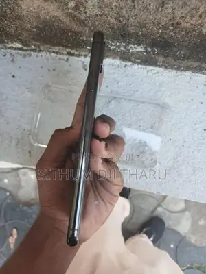Apple iPhone XS Max (Used)