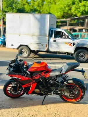KTM RC 125 2021