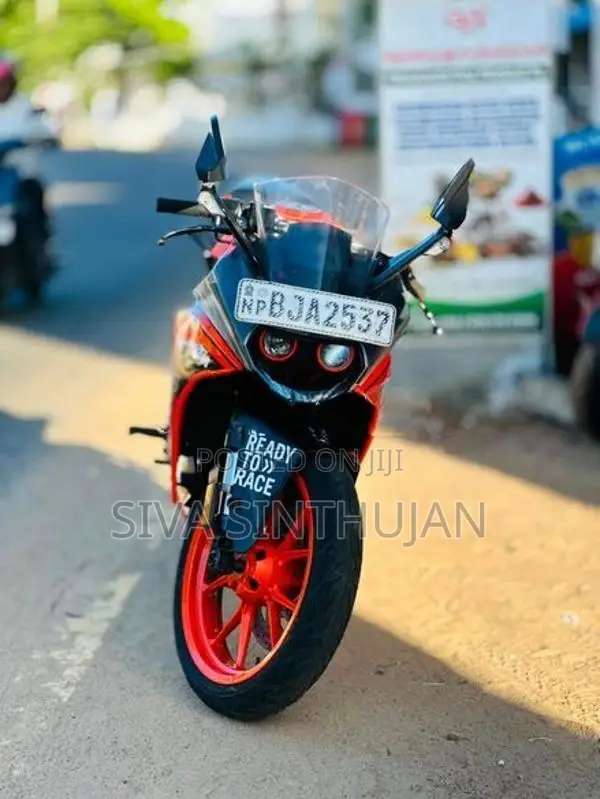 KTM RC 125 2021