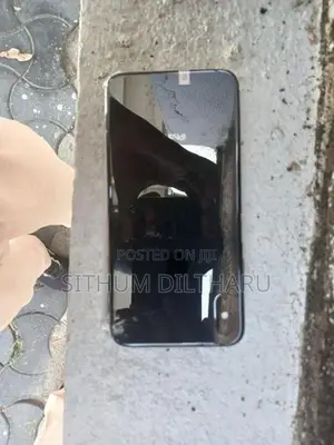 Apple iPhone XS Max (Used)