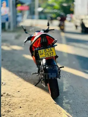 KTM RC 125 2021