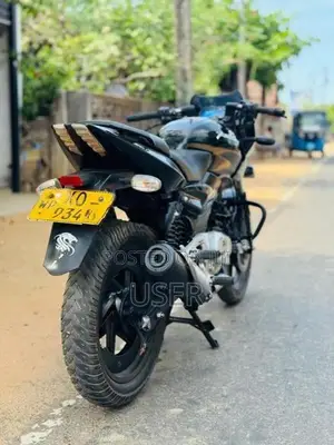 Bajaj Pulsar 180 2012
