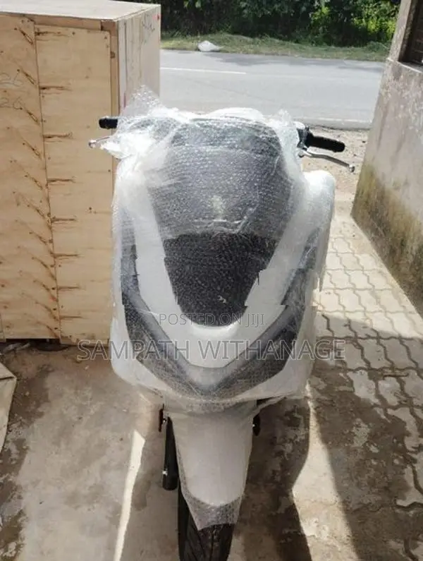 Honda PCX 160 2025