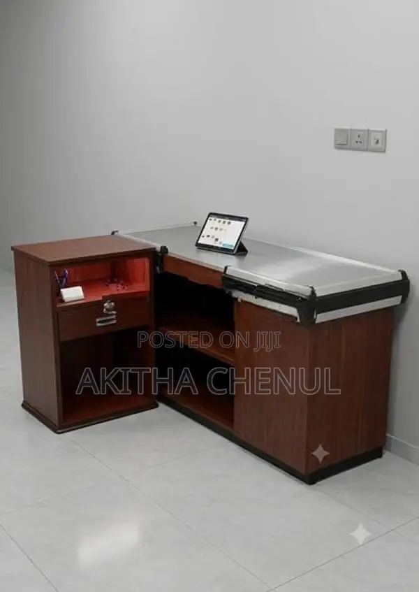 Cashier Table