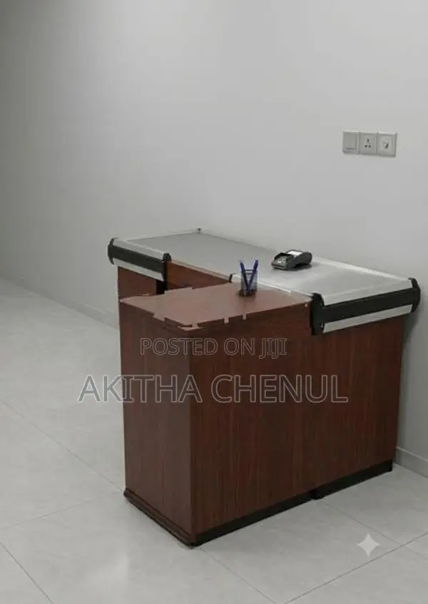 Cashier Table