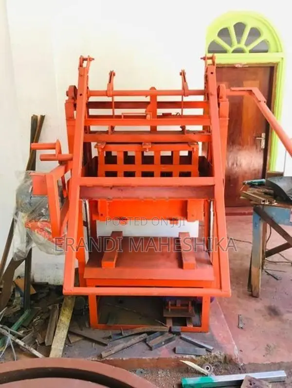 Block Gal Machine