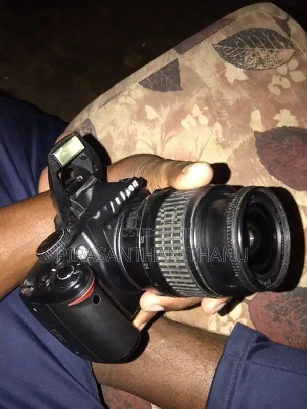 Nikon D3000 Camera
