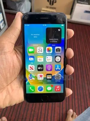 Apple iPhone 8 (Used)