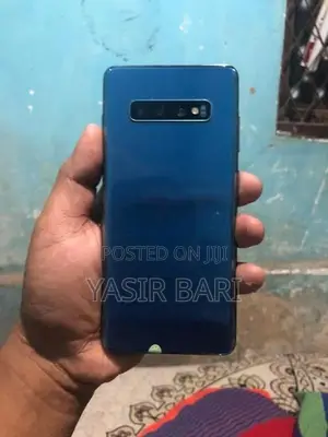 Samsung Galaxy S10 Plus (Used)