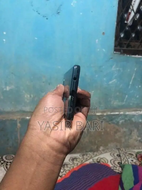 Samsung Galaxy S10 Plus (Used)