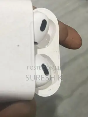 Apple AirPod 02 (Used)