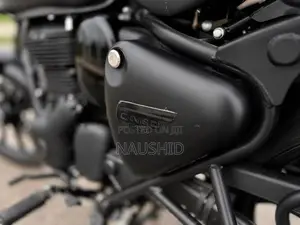 Royal Enfield Classic 350 Stealth Black 2026