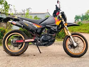 ​Ceygra 200 2008