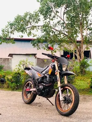 ​Ceygra 200 2008