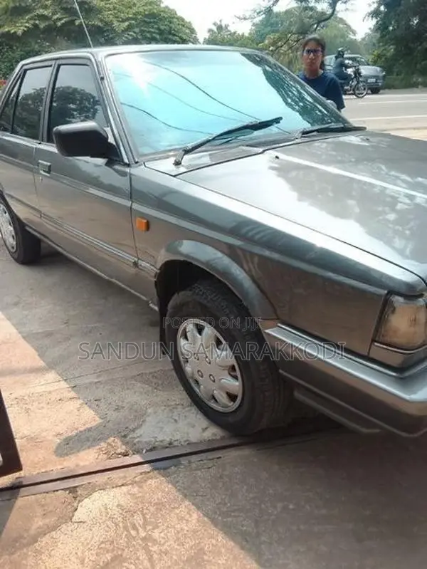 Nissan Sunny 15 1987