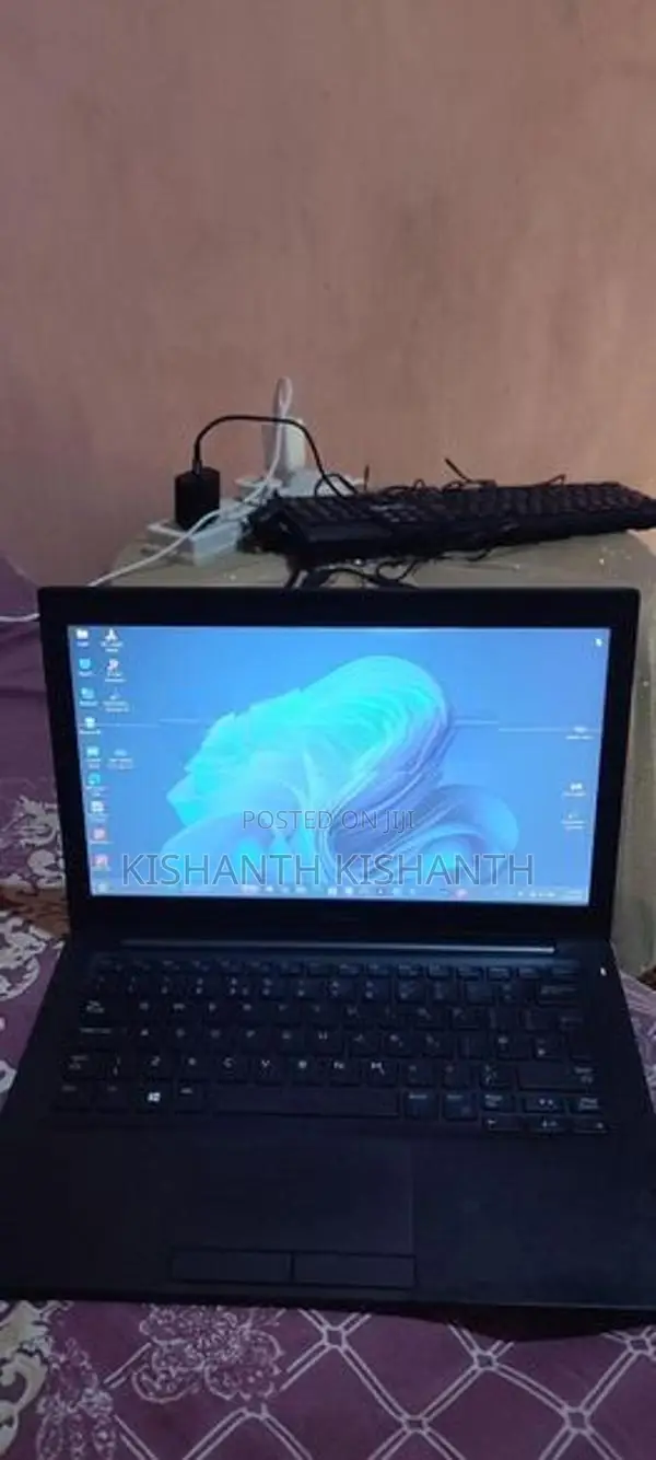 Dell Latitude 7280 Laptop
