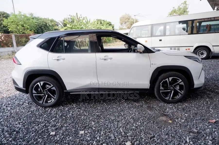 Toyota Yaris Cross Premium Luxury 2026