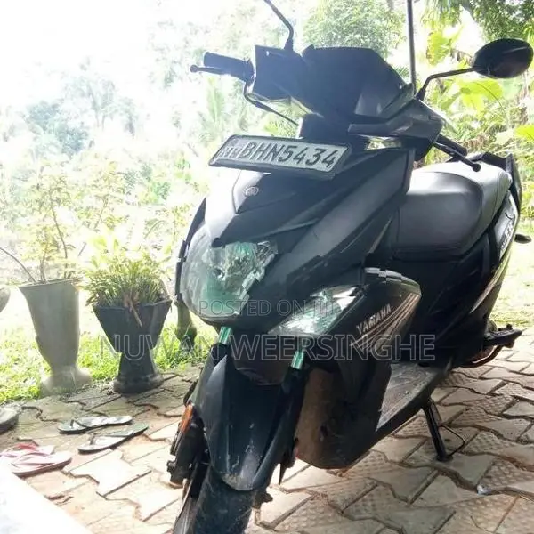 Yamaha RayZR 2018