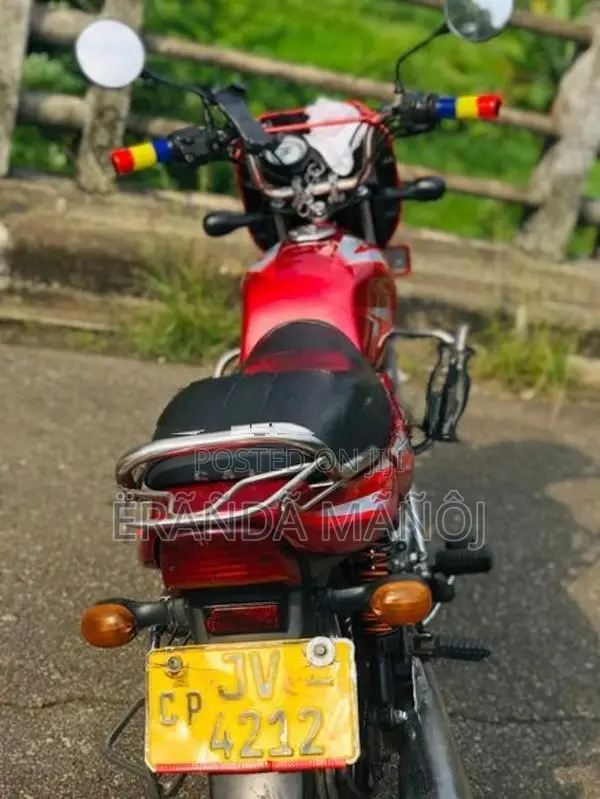Bajaj CT100 2007