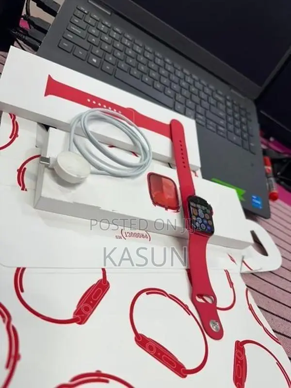 Apple Watch S9 Red 64GB