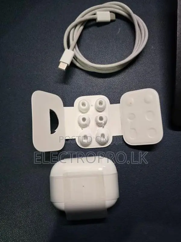 Apple AirPods Pro 2nd Gen MagSafe