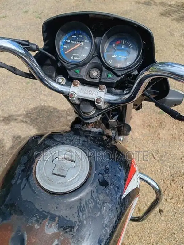 Hero HF Deluxe 2016