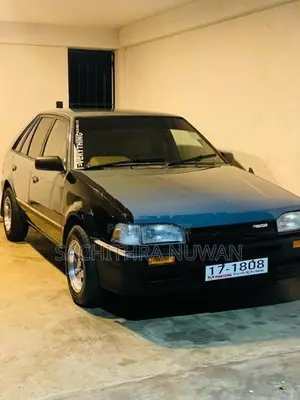 Mazda Familia 1987