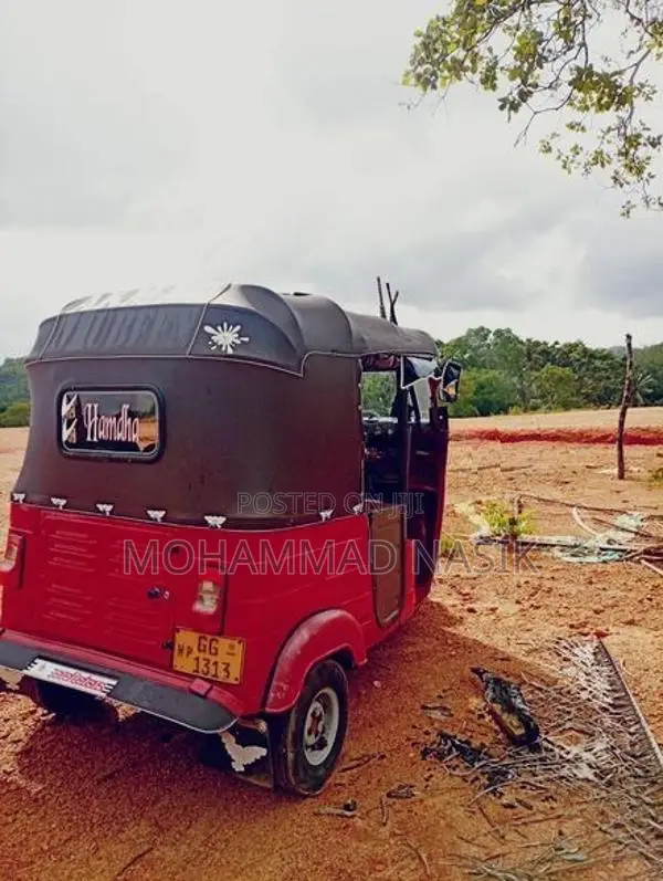 Bajaj RE Three Wheeler 2000