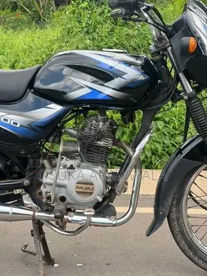 Bajaj CT100 2016