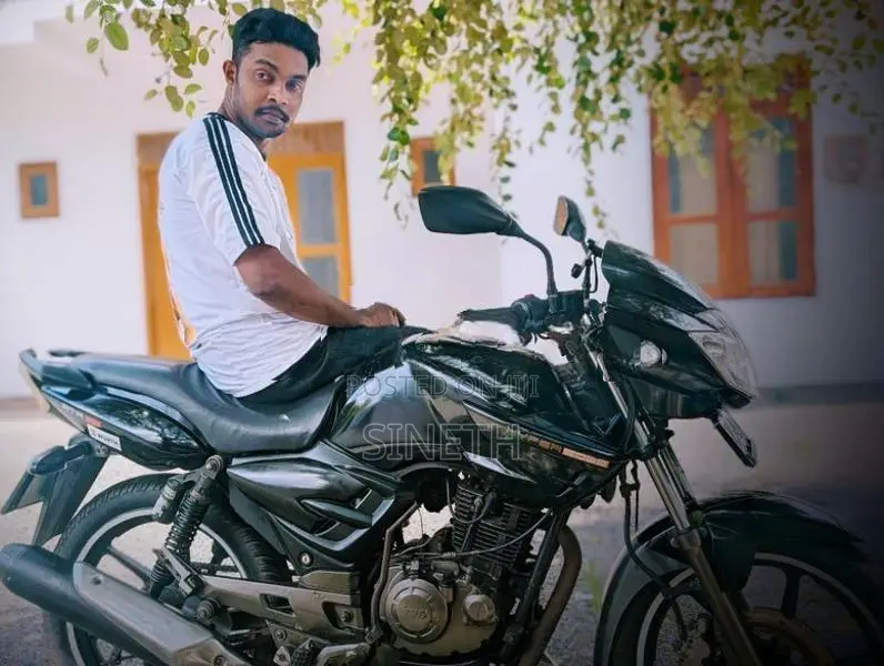TVS Apache 160 2012