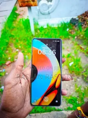 Realme 10 Pro Plus 5G (Used)