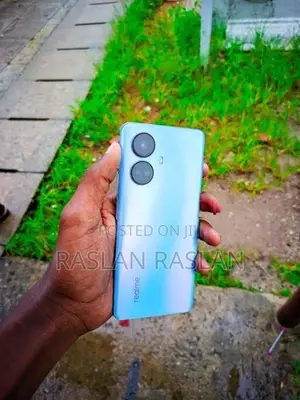 Realme 10 Pro Plus 5G (Used)